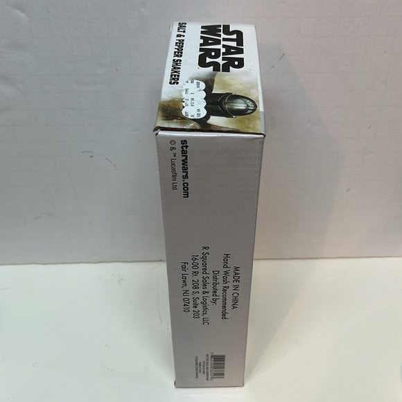 NEW! Disney+ Star Wars Mandalorian BABY YODA GROGU Salt & Pepper SHAKERS Disney - Picture 8 of 10